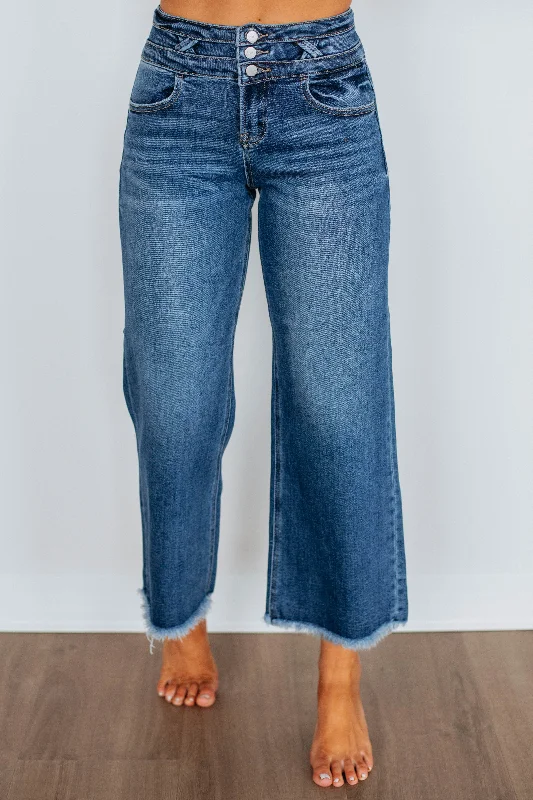 Danica Risen Jeans Casual Elegance