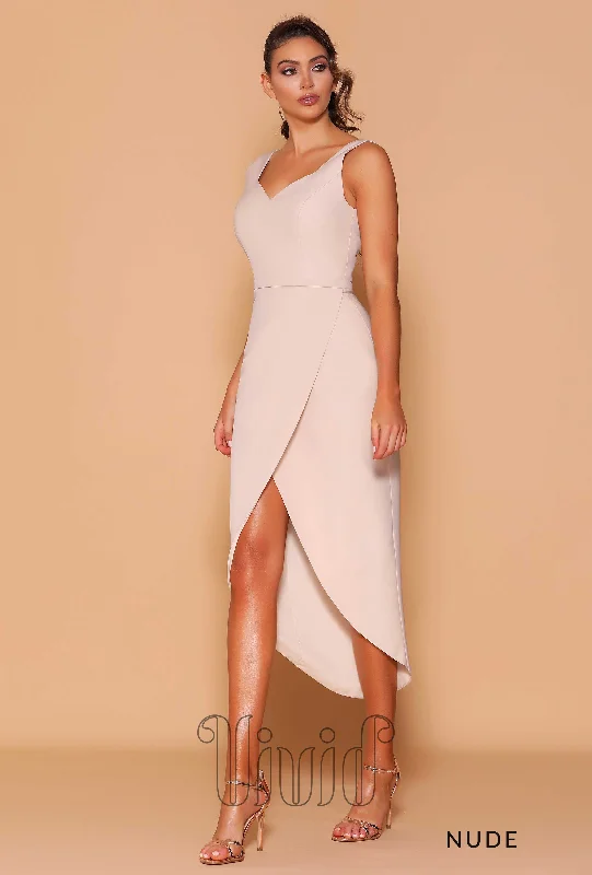 Ella Midi Effortless Sophistication