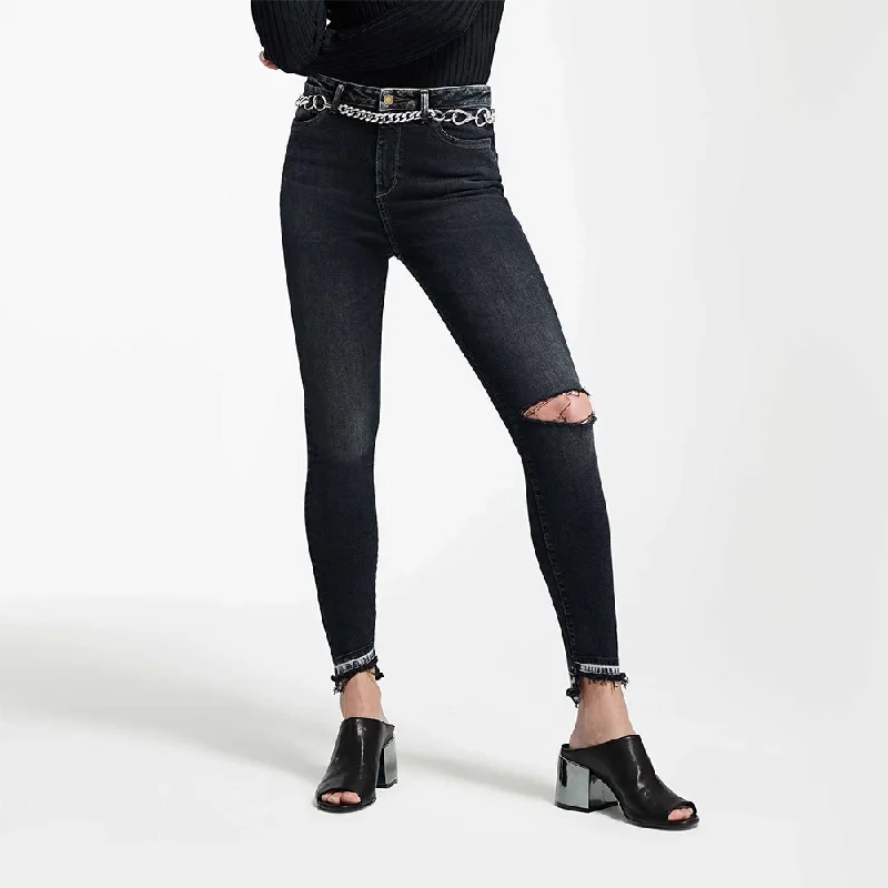 DL1961<br>CHRISSY TRIMTONE SKINNY GRIZZLY Fashion Forward, Function First