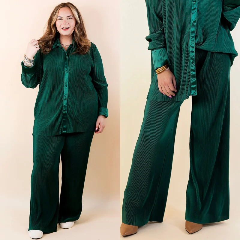 Dazzling Satin Plissé Ribbed Pants in Green End Of Season Sale