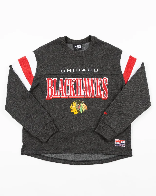 New Era Ladies Chicago Blackhawks Applique Crewneck Dive Into Trendy Styles