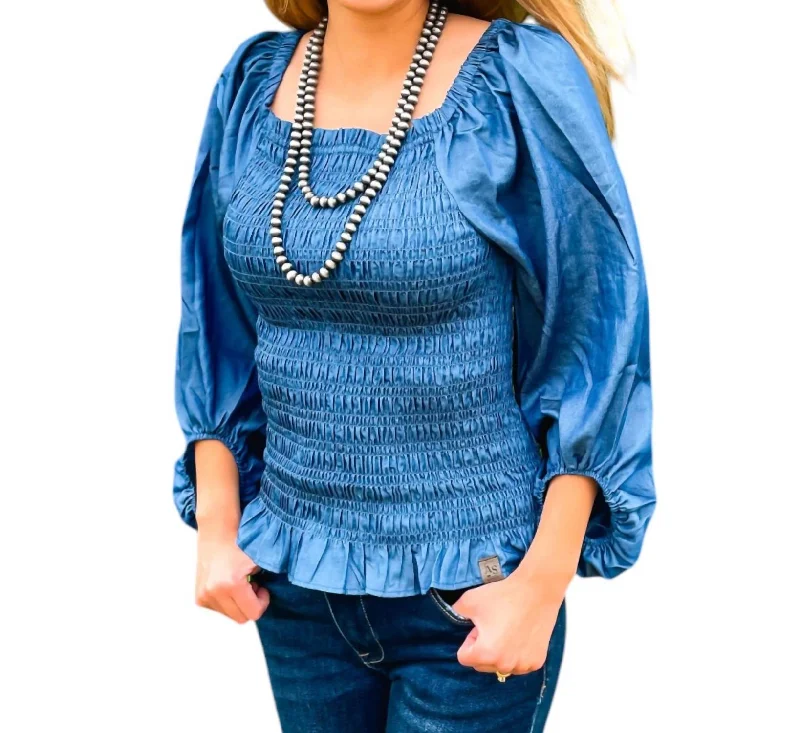 Darling Top In Dark Blue Vintage Charm