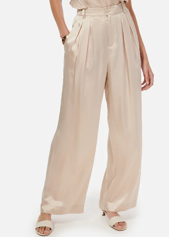 Davina Wide Leg Pant Cannoli Y2K Nostalgic Fashion Look