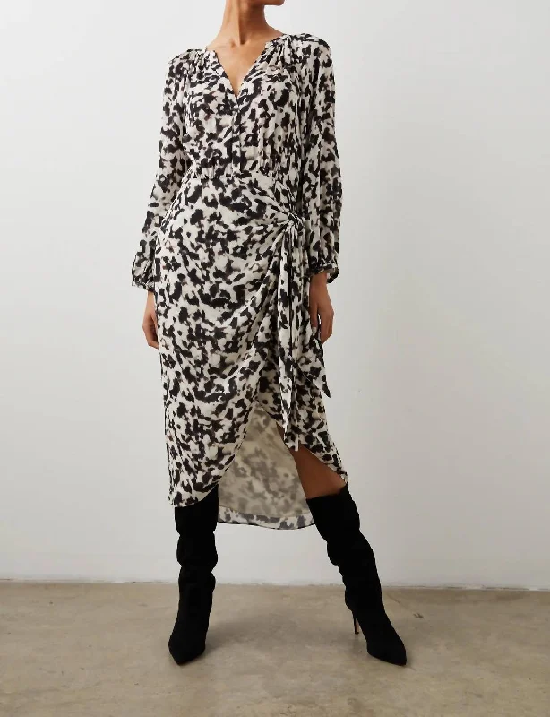 Tyra Dress In Cheetah Current Trends